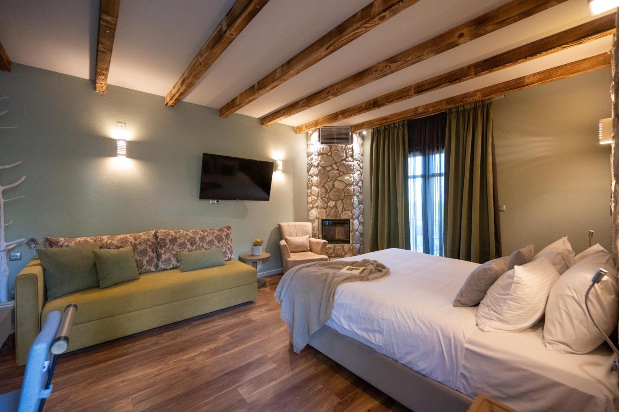 Rouista Tzoumerka Resort Vourgareli Exteriör bild