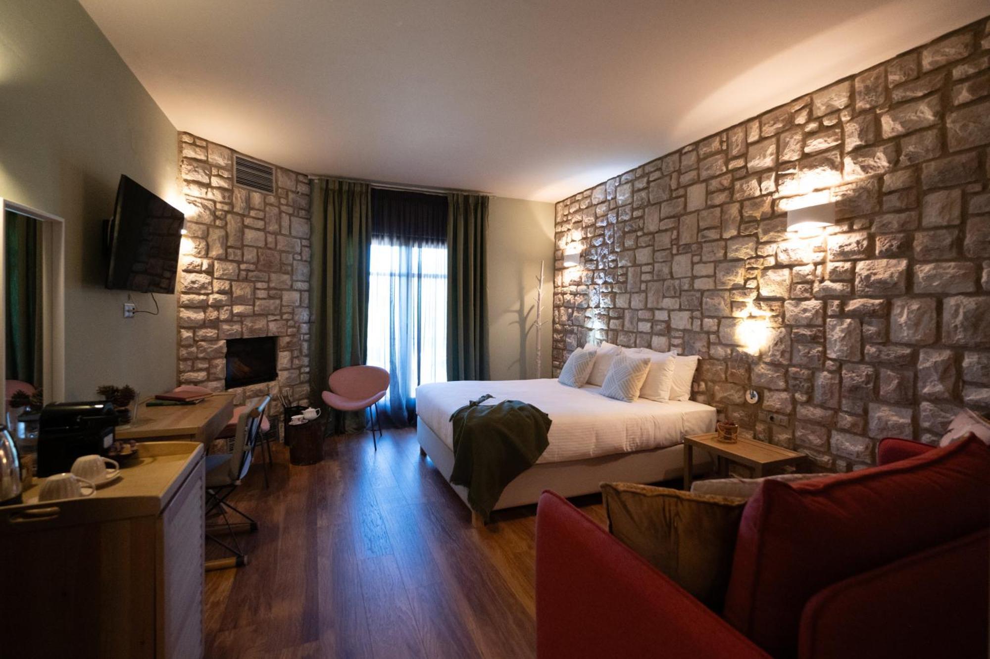 Rouista Tzoumerka Resort Vourgareli Exteriör bild