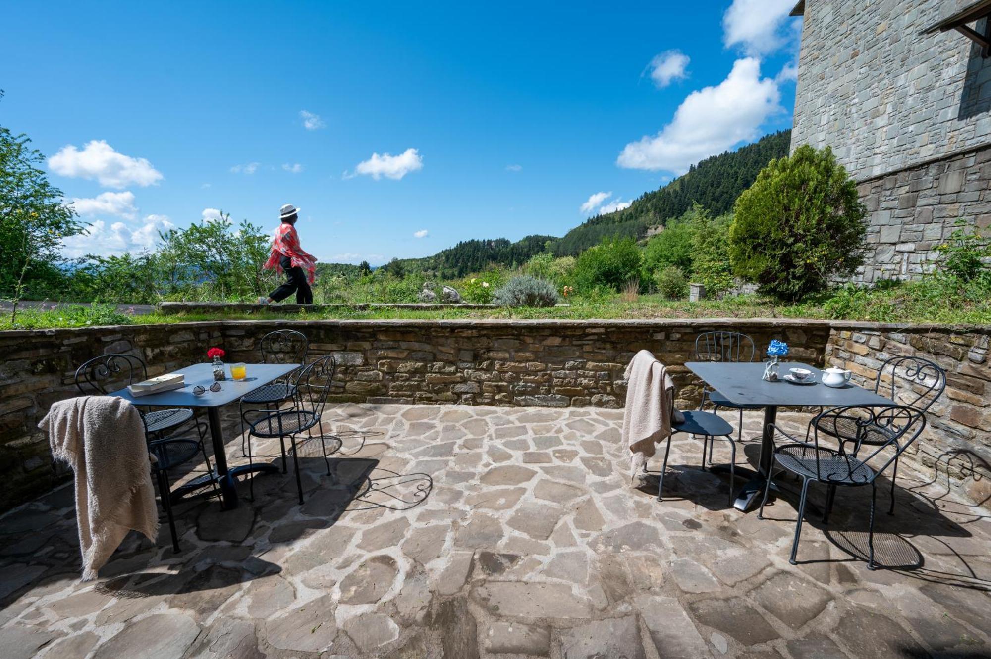 Rouista Tzoumerka Resort Vourgareli Exteriör bild