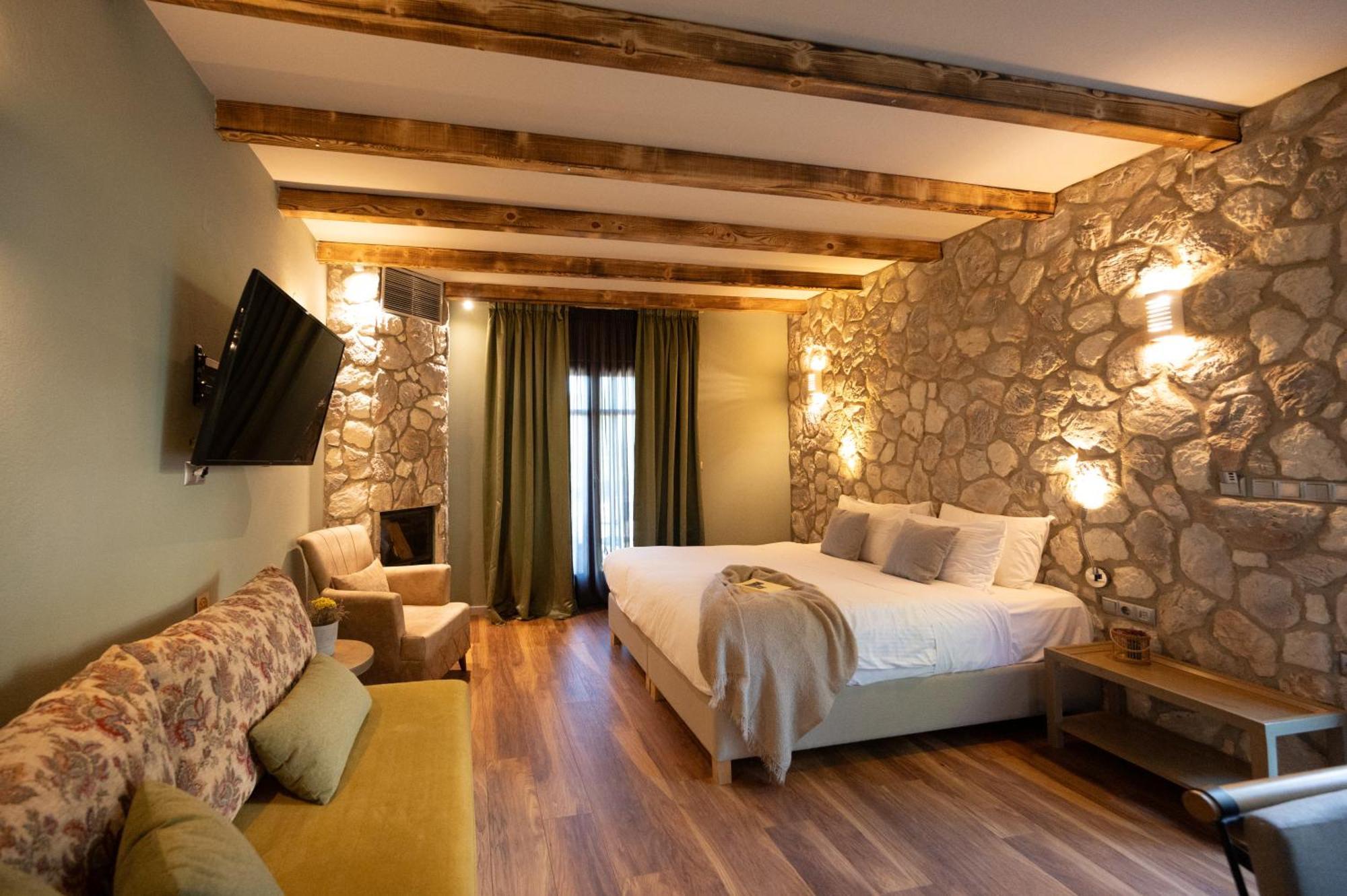 Rouista Tzoumerka Resort Vourgareli Exteriör bild
